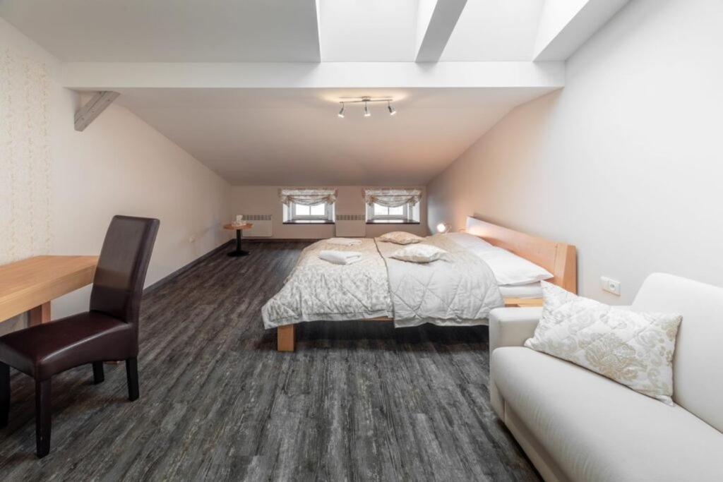 Hotel Anno Nove Mesto nad Metuji Luaran gambar