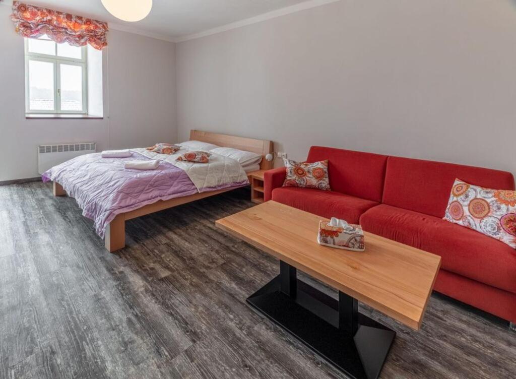 Hotel Anno Nove Mesto nad Metuji Luaran gambar